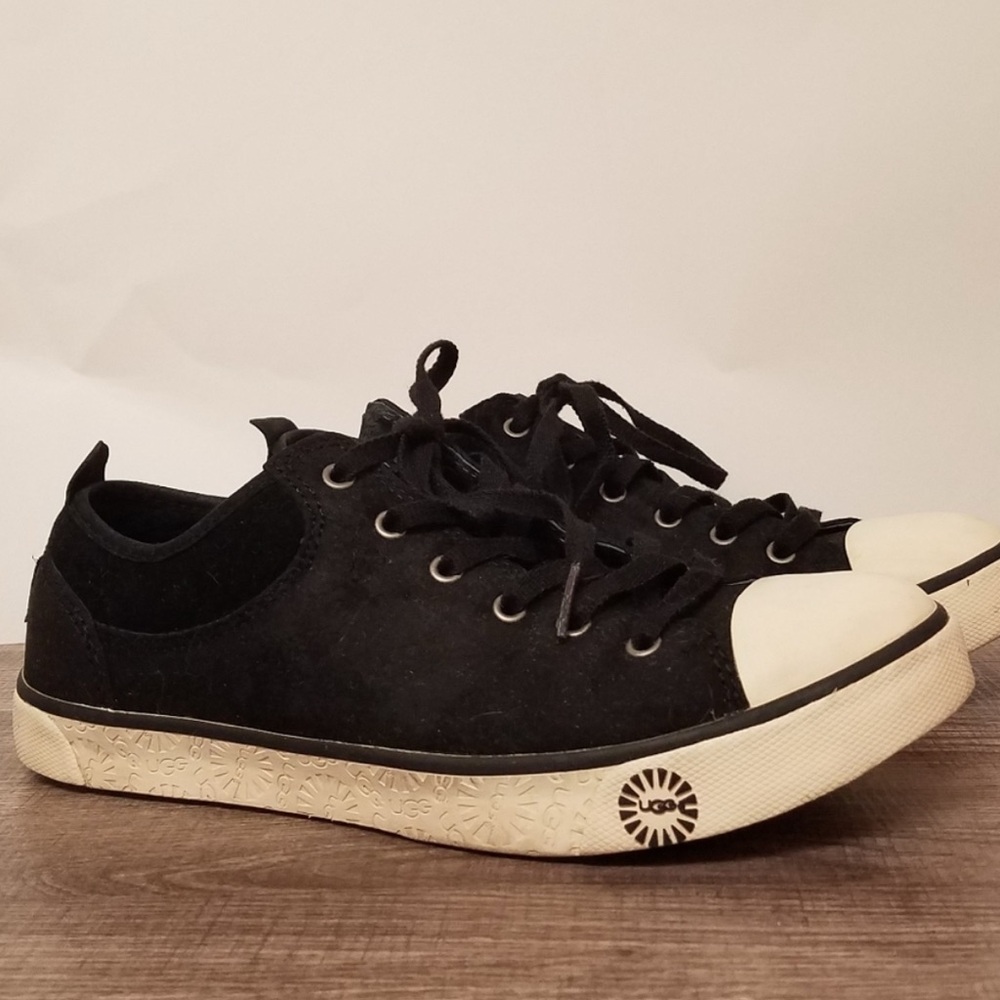 UGG Sneakers Australian Taya Black Suede